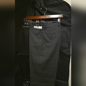 KENNETH COLE 32 Dark Gray Dress Slacks. New With Tags.